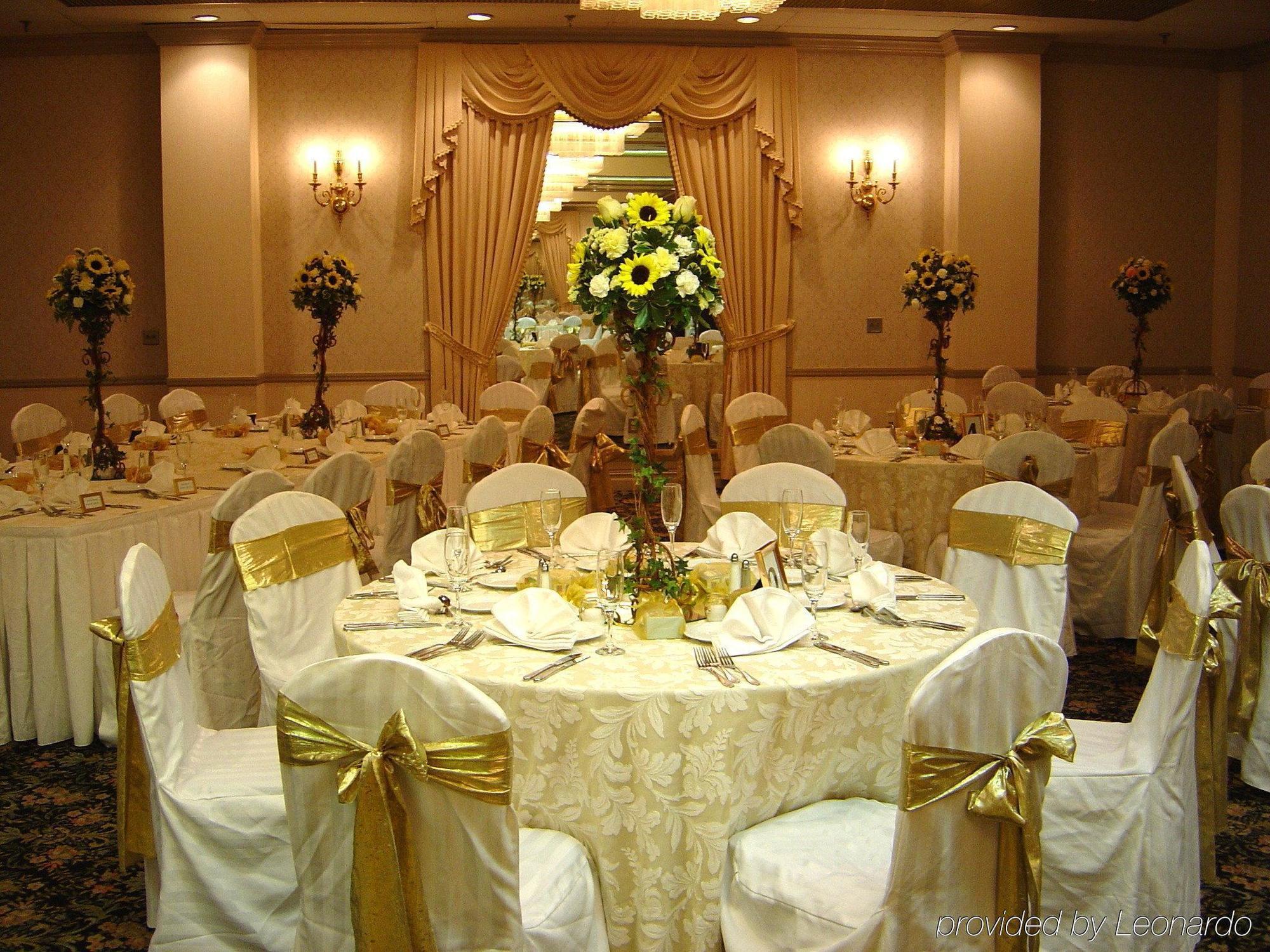 Hotel Crowne Plaza Edison By Ihg Ristorante foto
